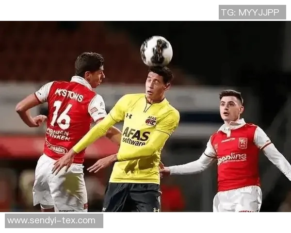 坎布尔与阿尔梅勒激战正酣比分悬念不断精彩瞬间回顾